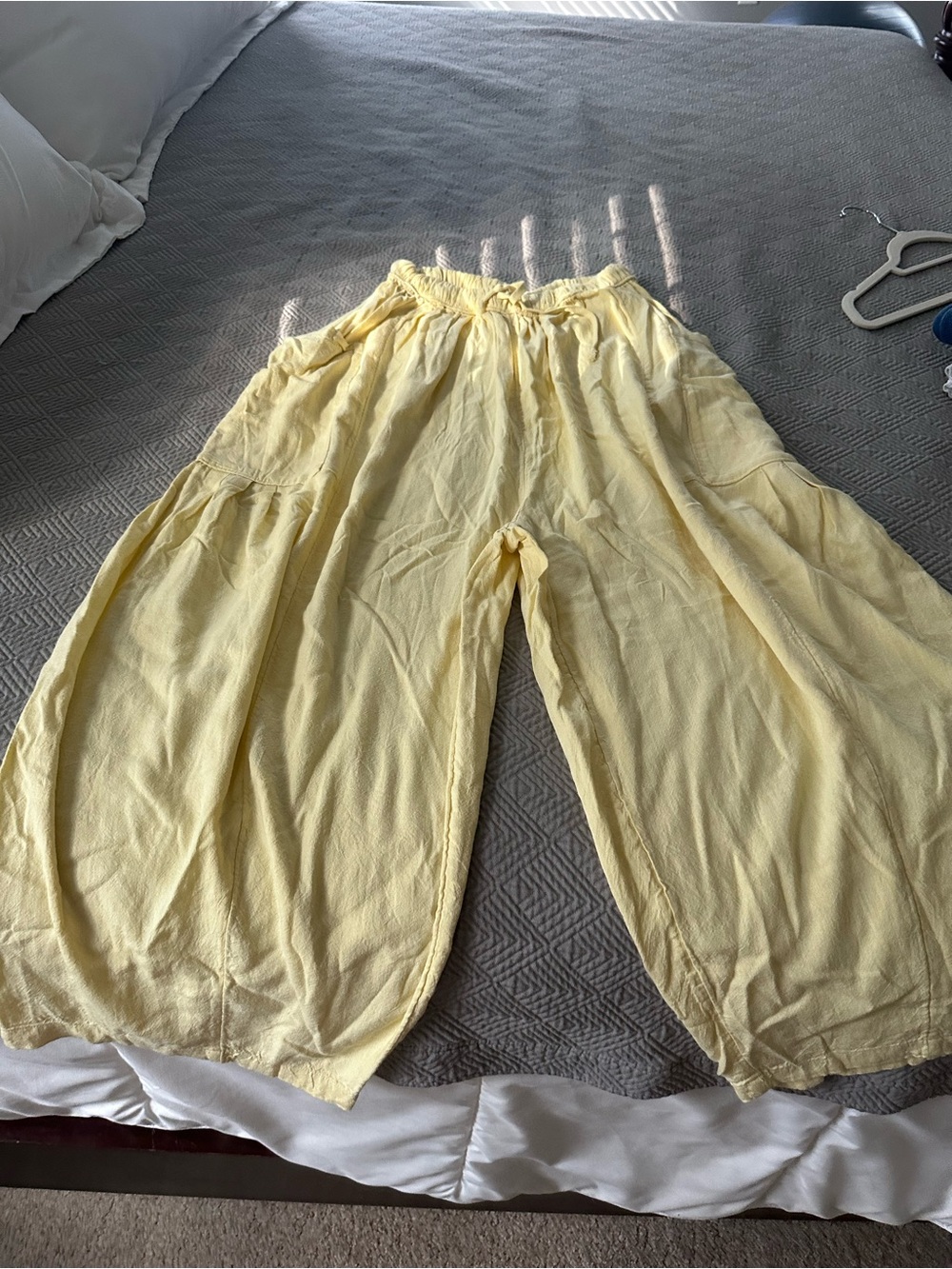 Free People Quinn Culottes in Yellow, XS